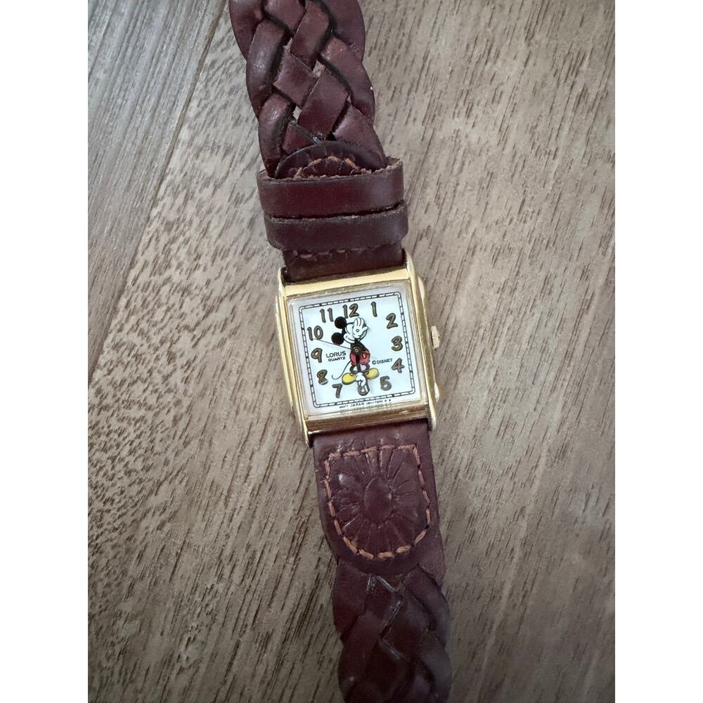 RARE Vintage 1990s Lorus by Seiko Tank Mickey Mouse Disney Watch Leather Band